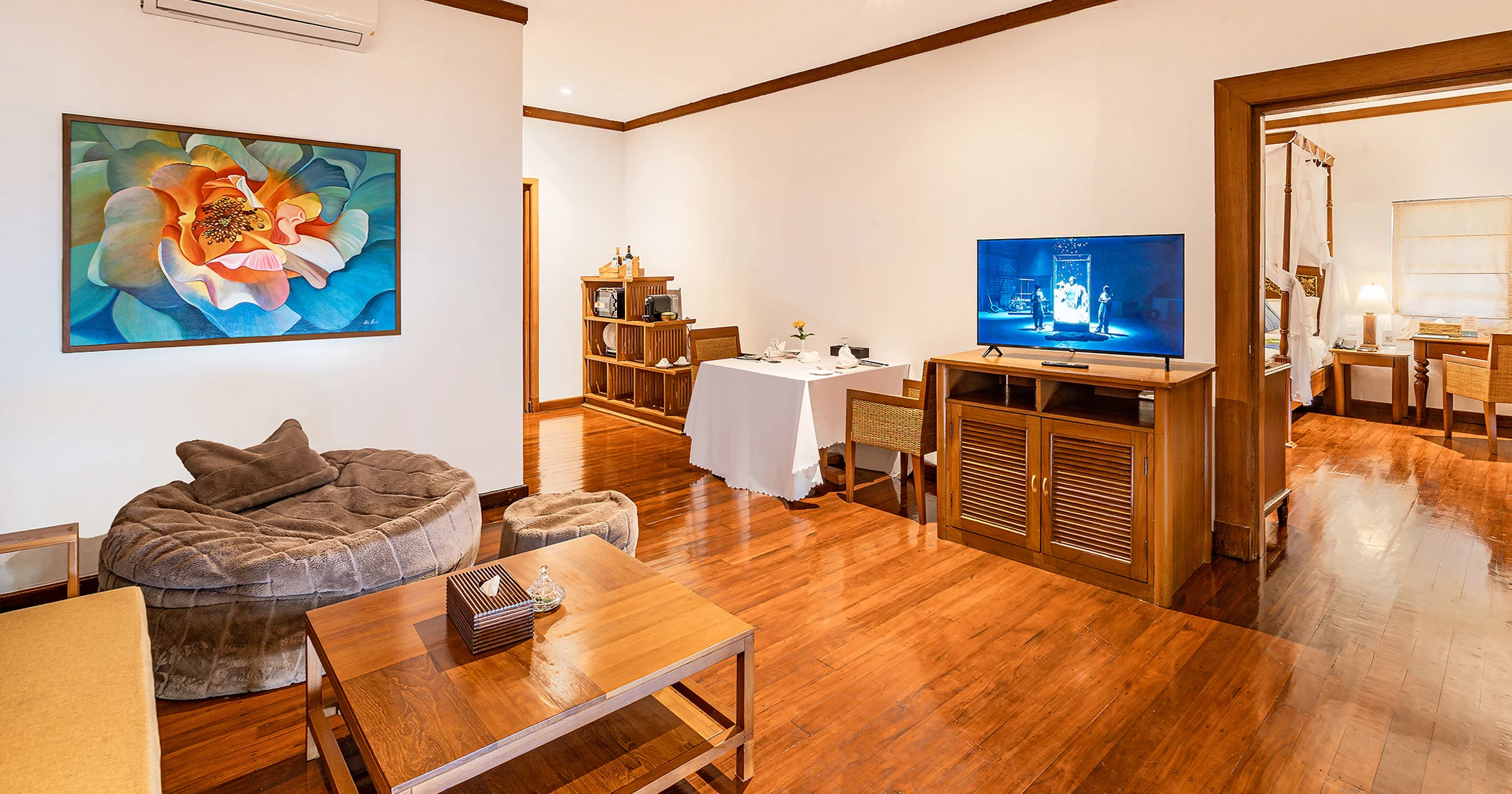 Ahtinkaya Executive Suite