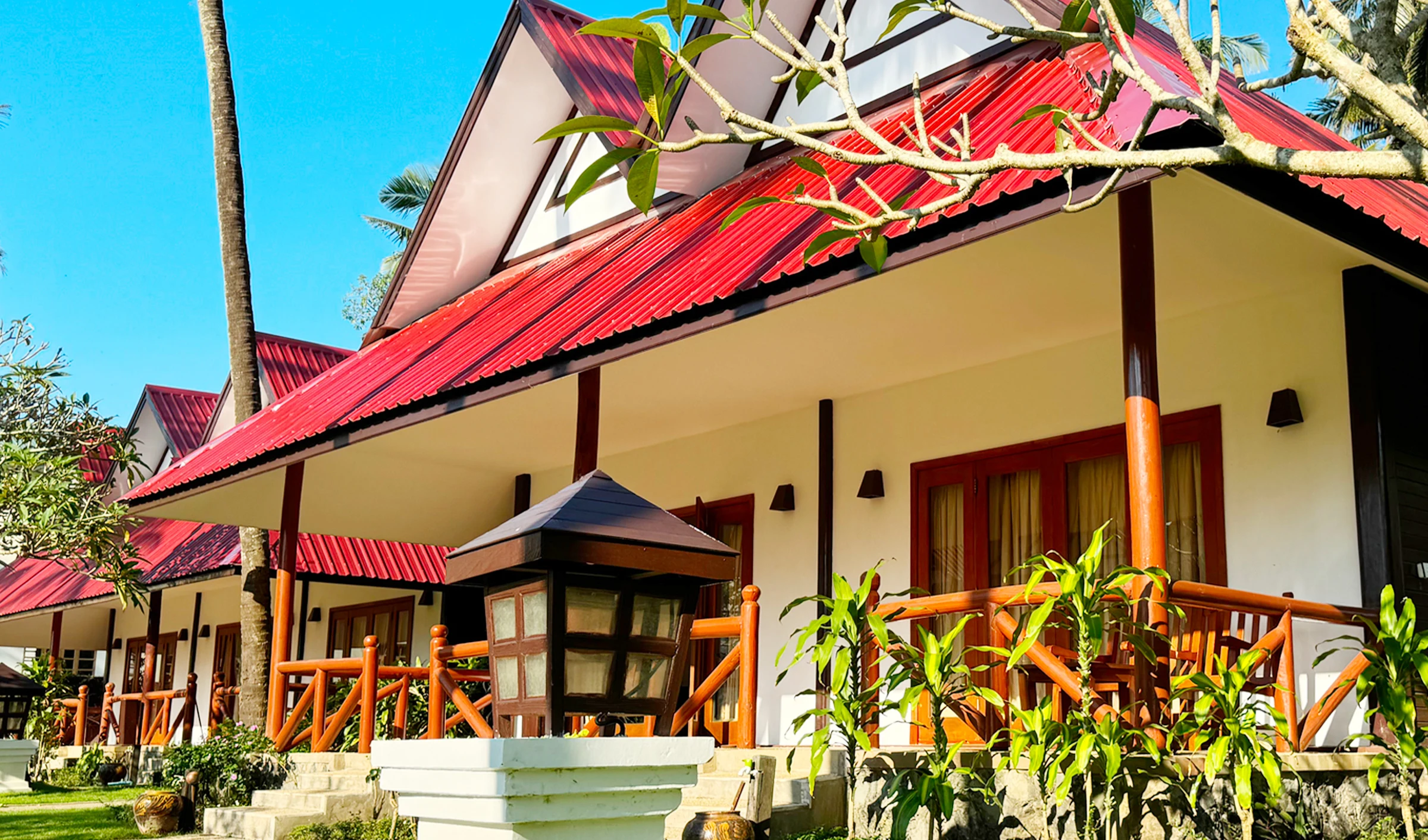 SEAVIEW VILLA SECOND ROW